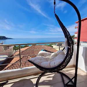 28 Aparthotel