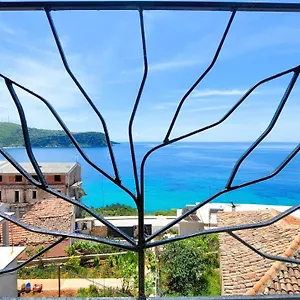 3* Pensión Beleri House